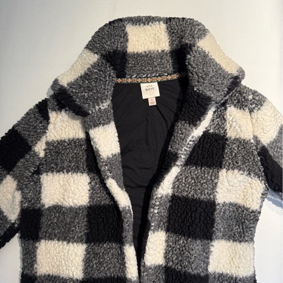Plaid Sherpa Jacket - Picture 1 of 6